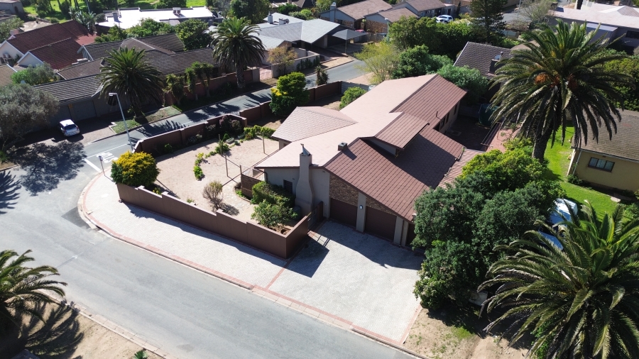 3 Bedroom Property for Sale in Vredenburg Western Cape